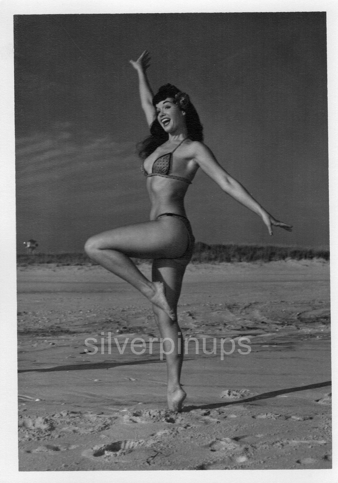 Original S Bettie Page In Bikini Dazzling Pin Up Portrait By Henry Forrest Silverpinups