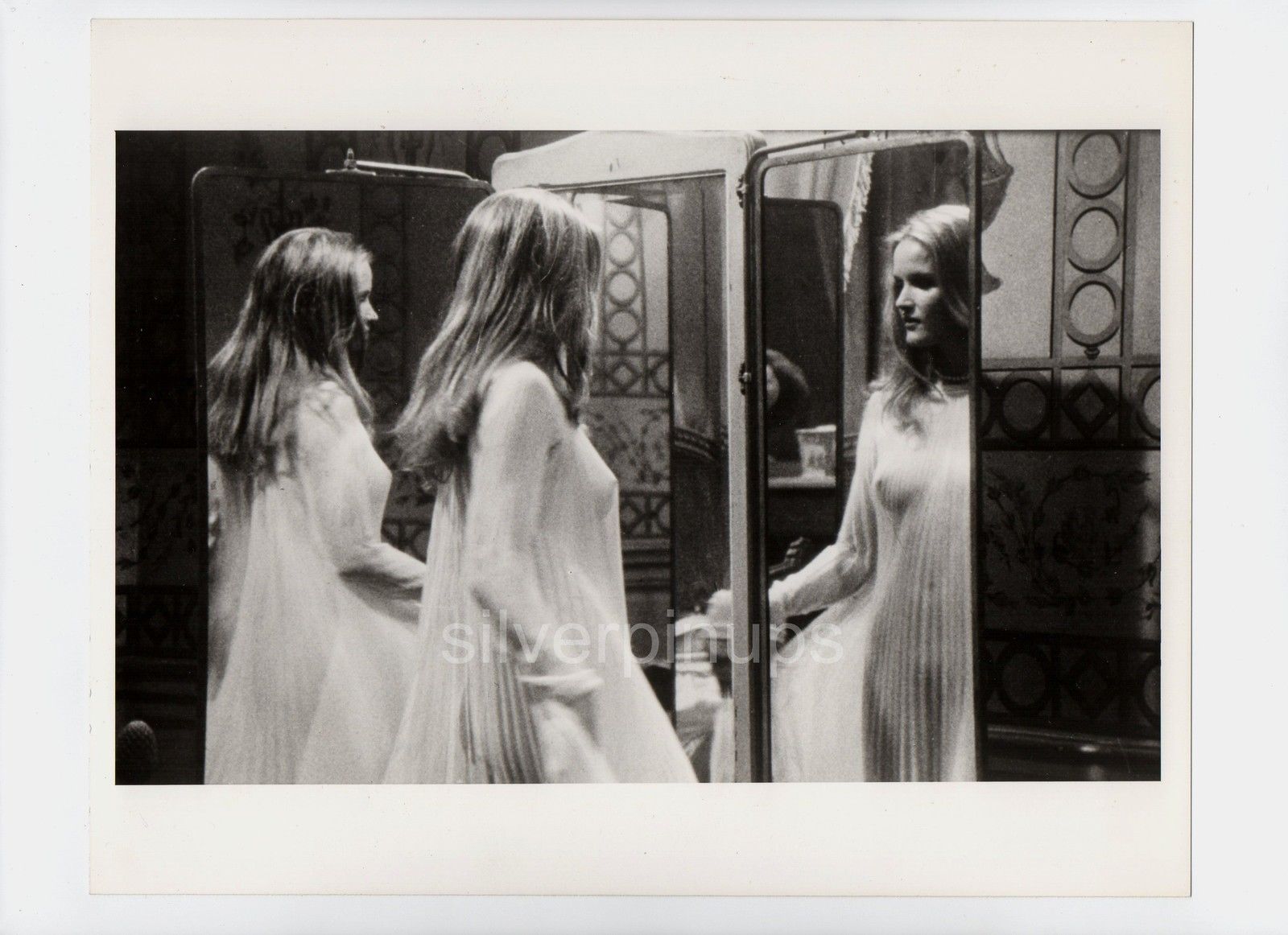 evaluerbare spektrum mm Orig 1975 LISBETH HUMMEL Erotic Mirror Image.. HORROR Portrait “THE BEAST”  – Silverpinups