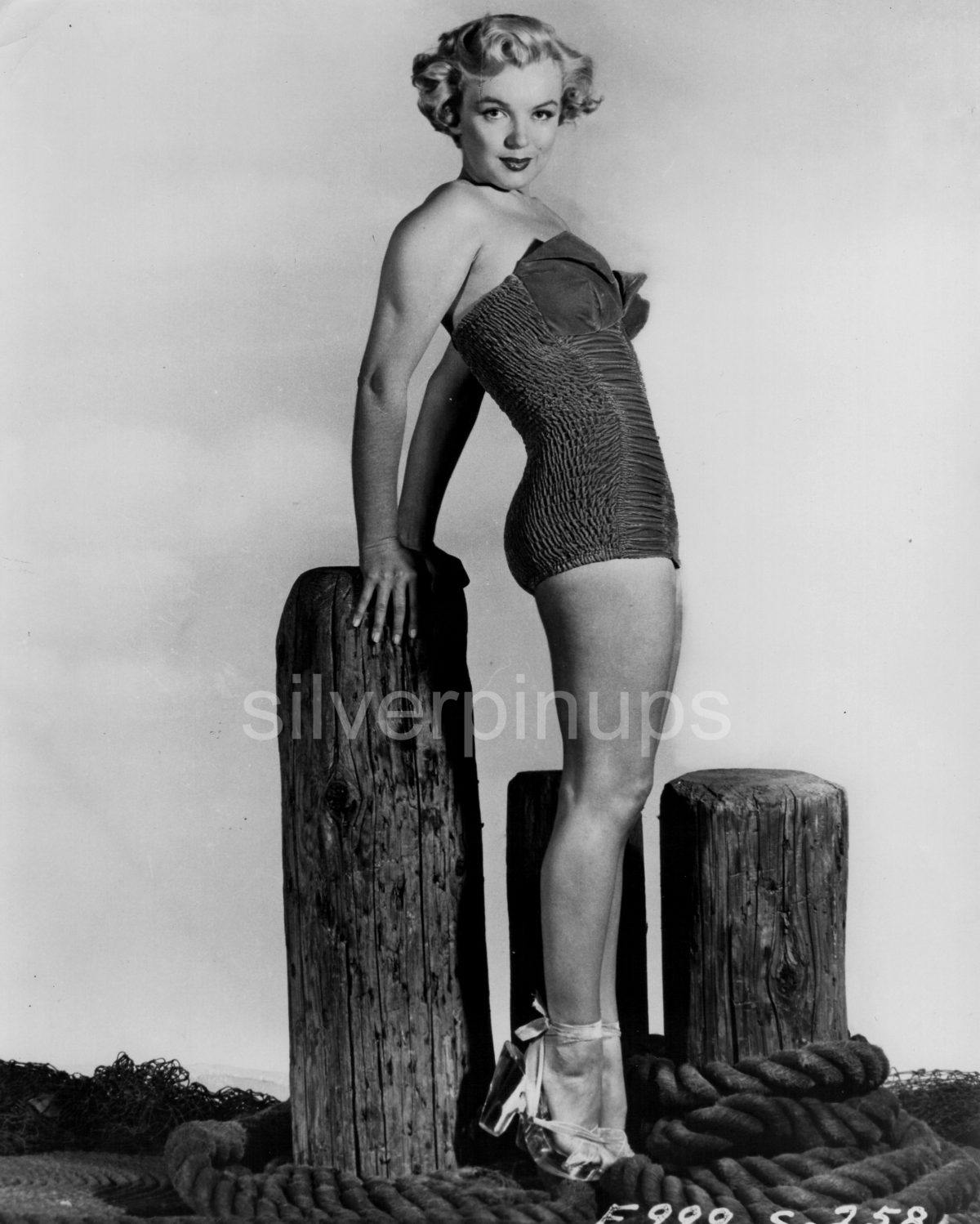 Orig 1951 Marilyn Monroe In Swimsuit Rare Pin Up Portrait Gorgeous Silverpinups 