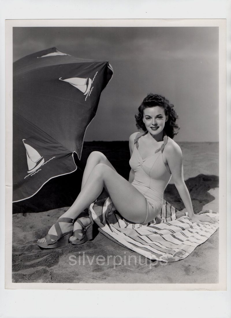 Orig 1940s Marguerite Chapman In Swimsuit Pin Up Glamour Portrait Gorgeous Silverpinups 